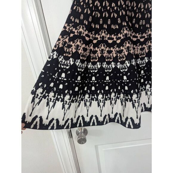 Karen Millen Knit Tank Dress women's 3-Small black white tan fit & flare modern - Picture 4 of 6